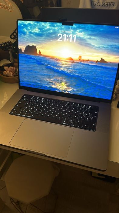 Macbook Pro 16” M1 pro 16/512