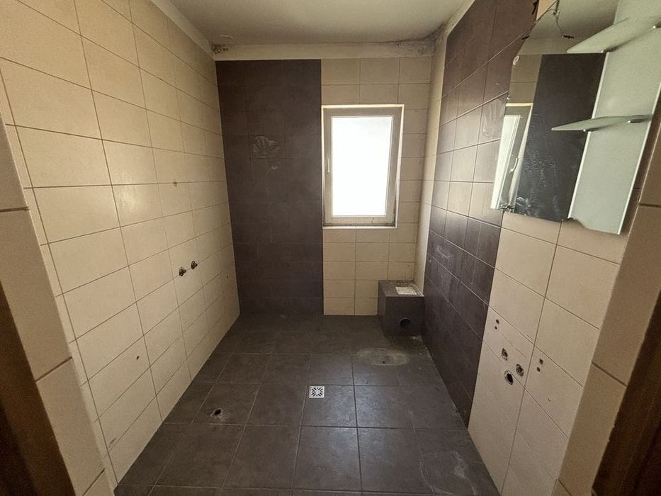 Apartament in zona cinematofraf  Florin Piersic
