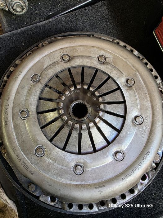 Sachs performanse притискател