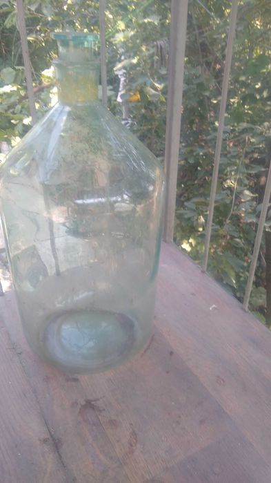 Стеклянные бутыли  20 л