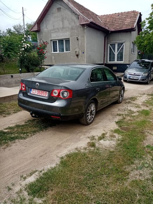 Vând Vw Jetta 1.9 TDI