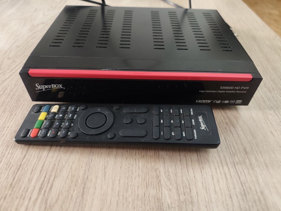 Продаются тв приставки б/у 5 штук