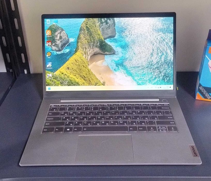 ноутбук Lenovo V14 G2