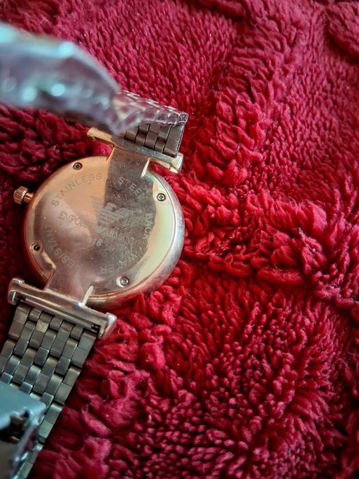 Часовник  като нови