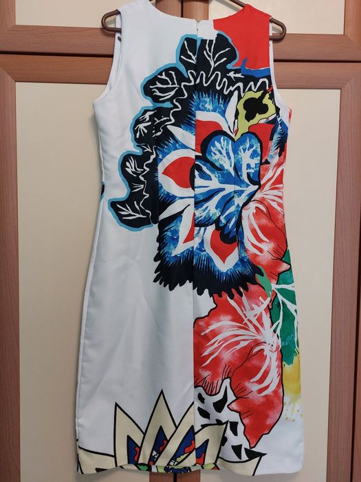 Нова рокля Desigual