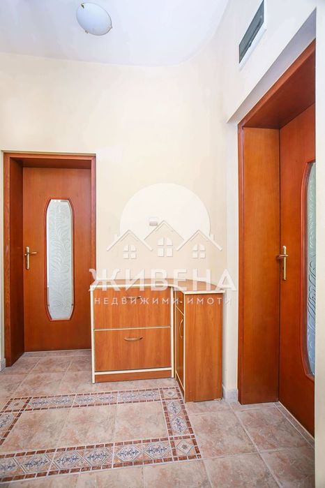 Продава се Къща в Варна, Морска градина - 486 кв.м за 3396 €/кв.м - Снимка #12