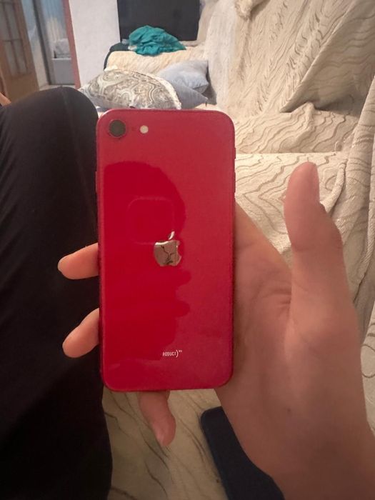 Продаммм Айфон 8