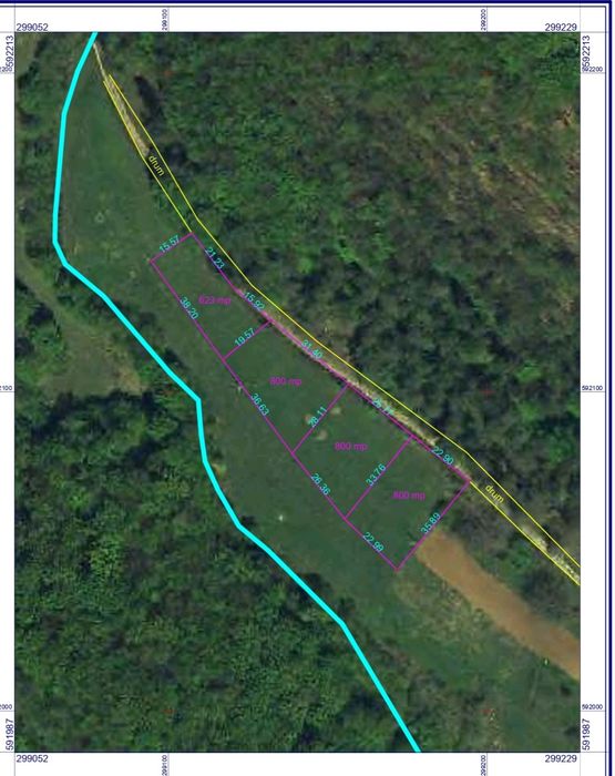 Vind loc cabana 800 mp teren intravilan Rosia zona .Valea Dâlbii.