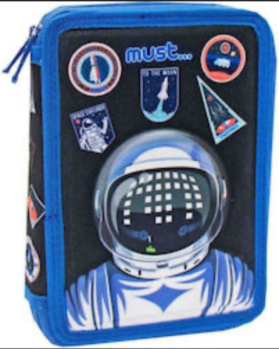 Ученически несесери Avengers, космонавт