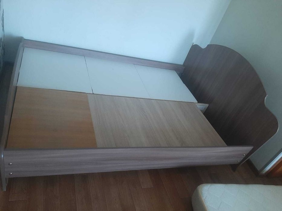 Продам кровать 160*200 и 180*200