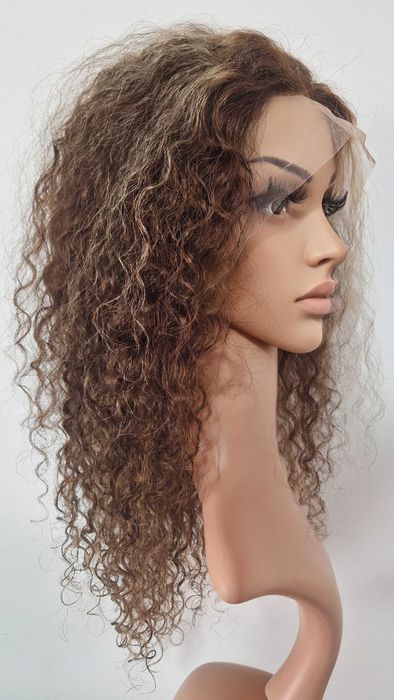 Естествена афро къдрава перука - кафява с руси кичури / 13x4 Lace
