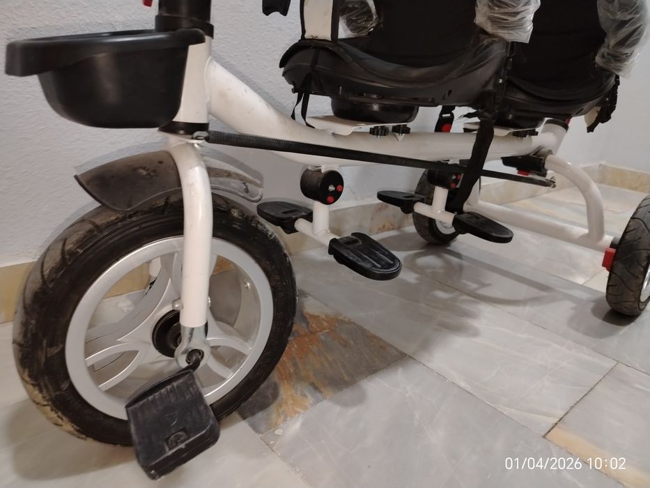 Болалар велоспеди ЕГИЗАКЛАР УЧУН. сотилади.