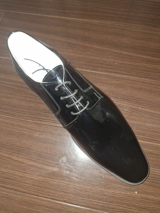 Pantofi eleganți