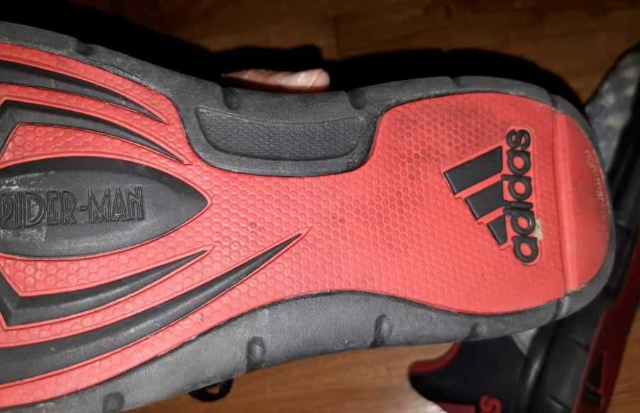 Като нови детски Adidas Spider-Man
