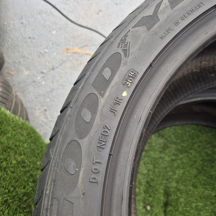 275 40 19 Goodyear