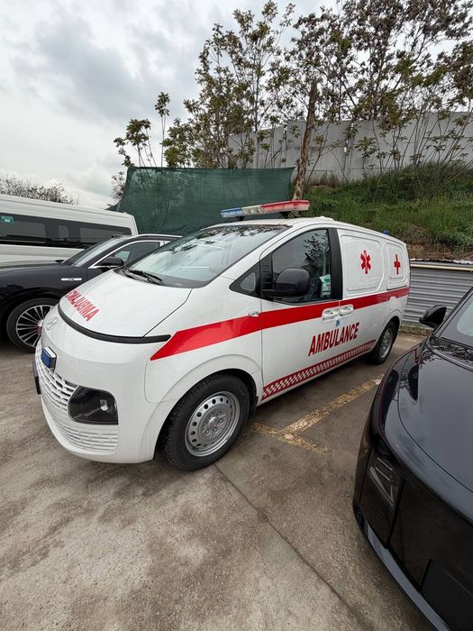 Skori Ambulance. Politsei Ambulance.