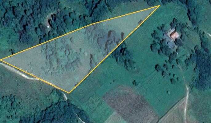 Teren 1.5 Ha în zonă de munte