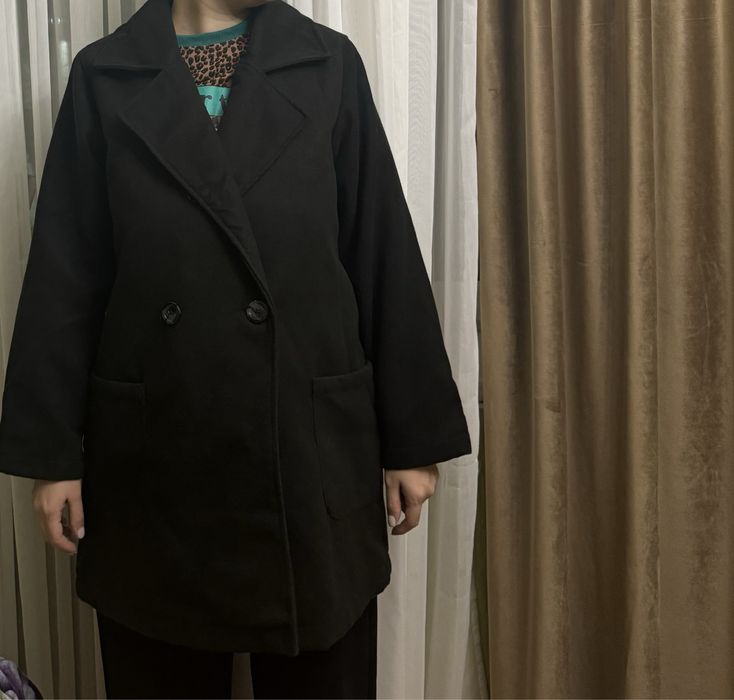 Продам пальто новое