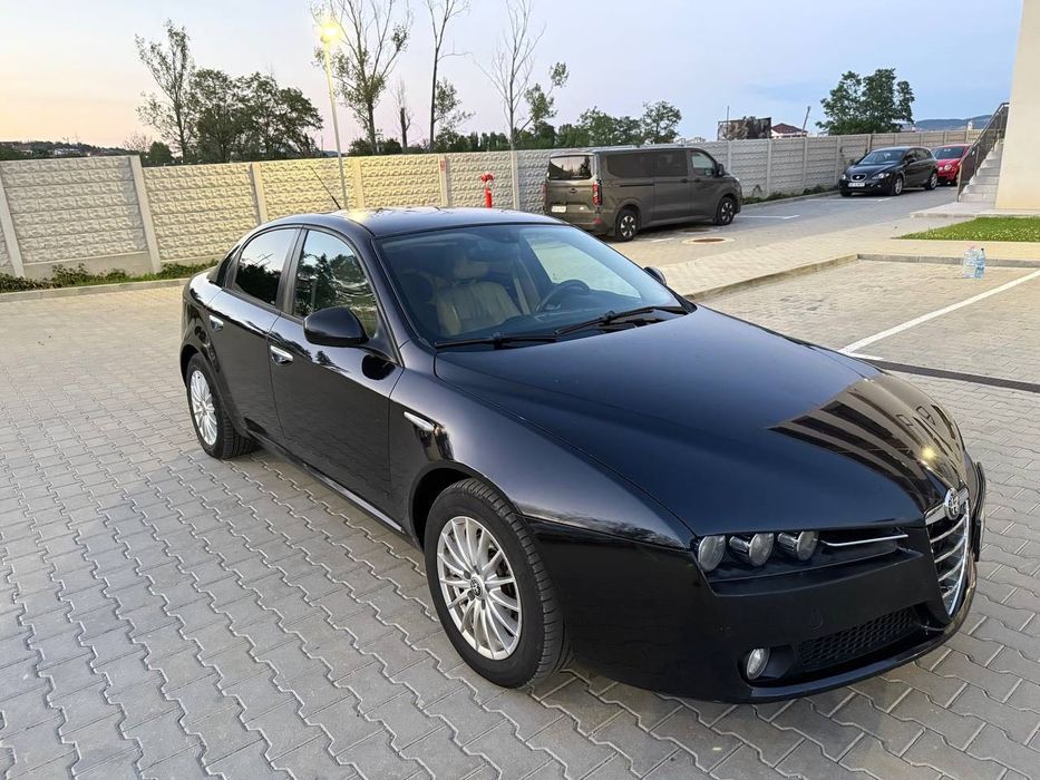 Alfa Romeo 156 1.9 vând urgent