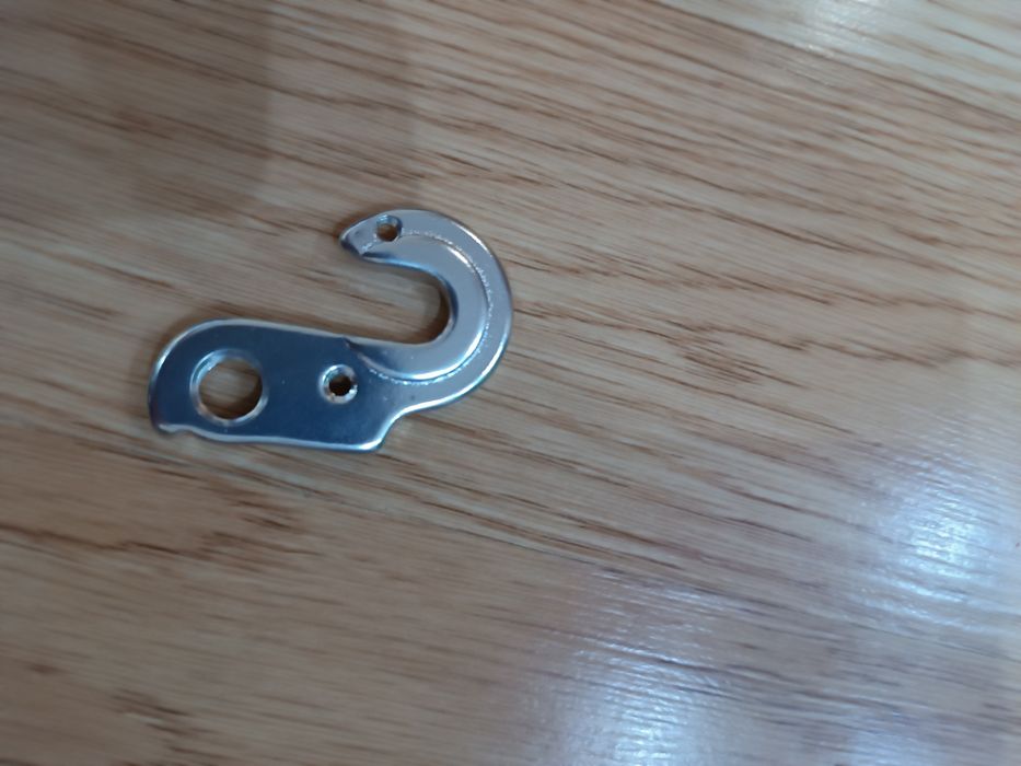 Ухо за дерайльор Union GH-114-ухо за KTM