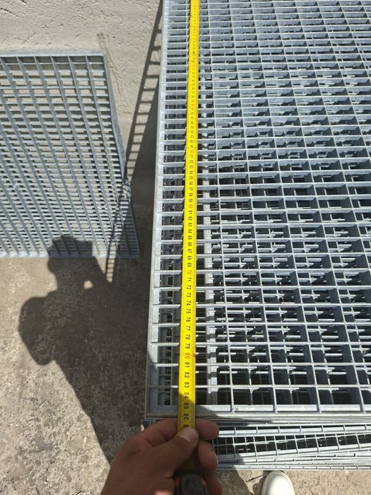 Grilaje zincate galvanizate
