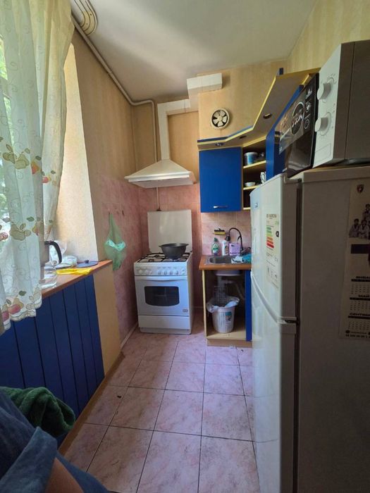 2 комнатная высокопотолочный дом. Ул. Новомосковская, стадион Старт
