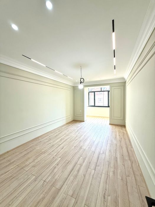 Яшнабад улица Иззат Новостройке продается квартира 3/7/8  90м2