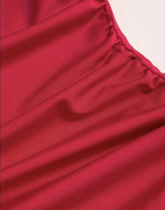 Платье красный б/у