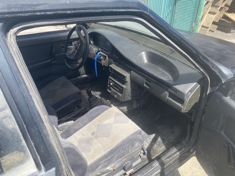 Продам ваз 2109 срочно
