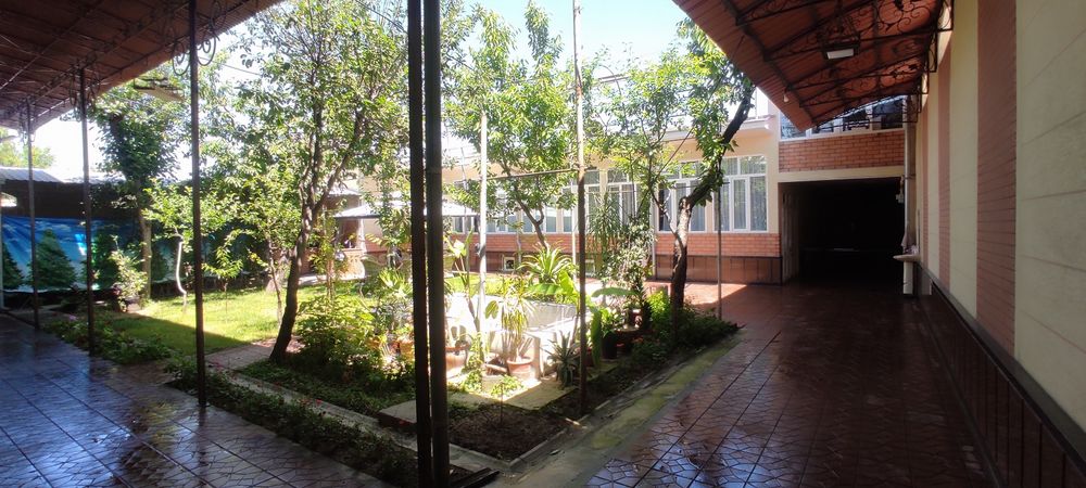 Продается частный участок в городе 6 соток