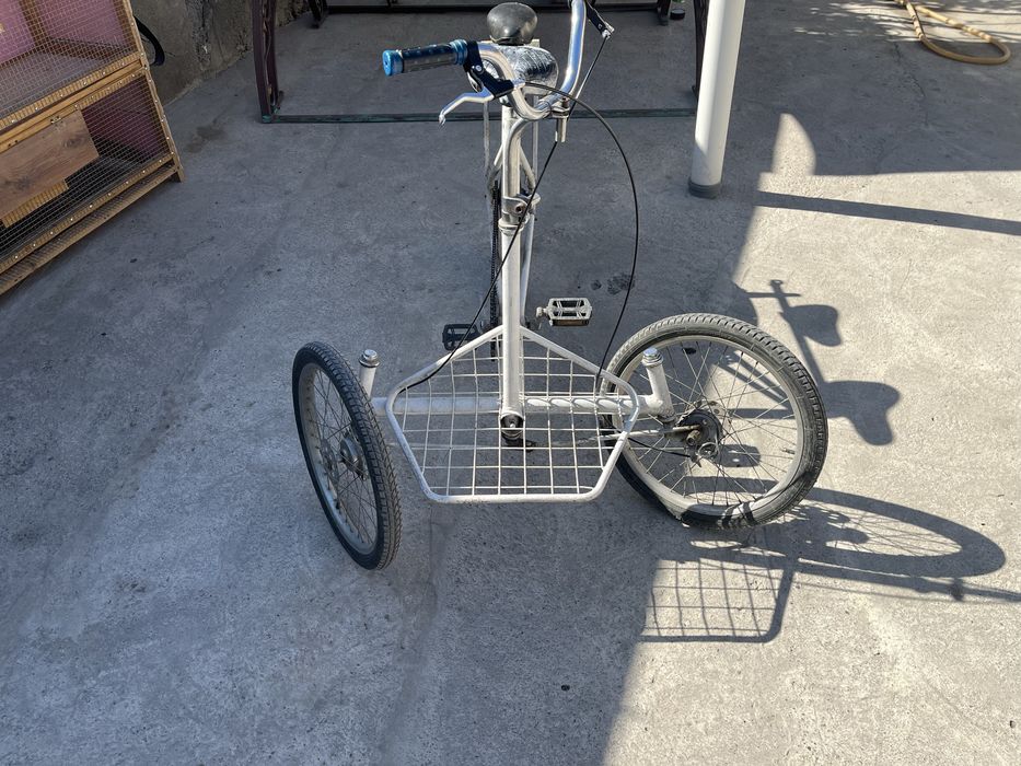 Трёхколёсный велосипед