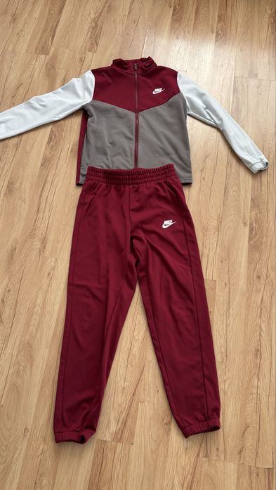 Детски анцунг Nike