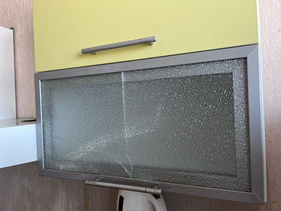 Кухня б/у гарнитур