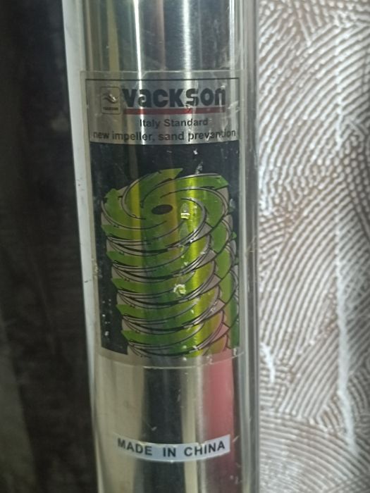 Срочно продаю глубинный насос