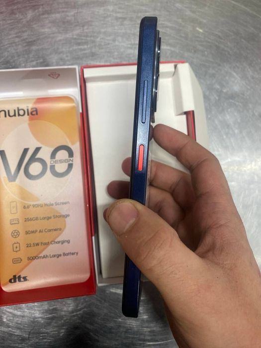 Nubia V60 Design