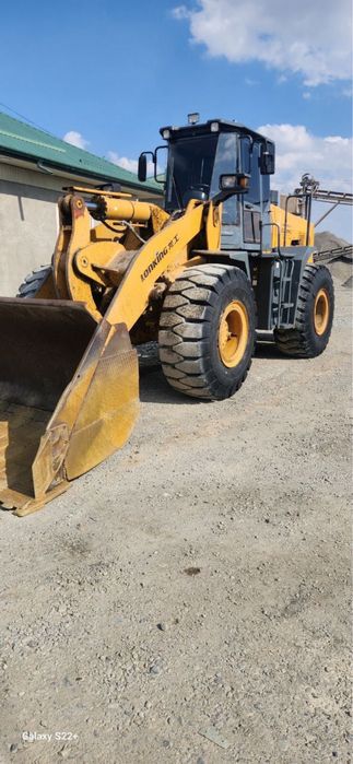 Погрузчик 2019 й