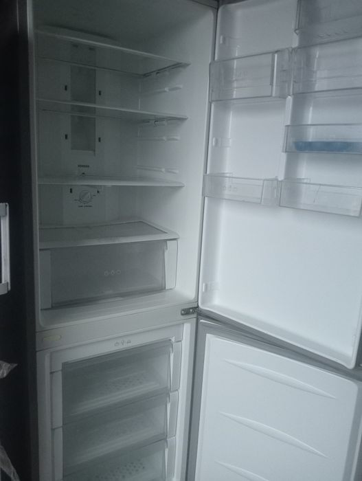 Холадилник LG торг бар