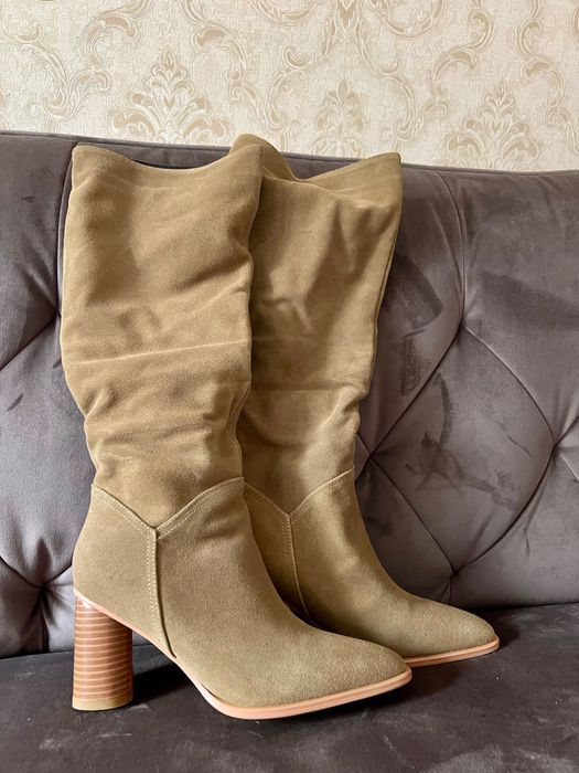 Cizme piele intoarsa, noi, marimea 38