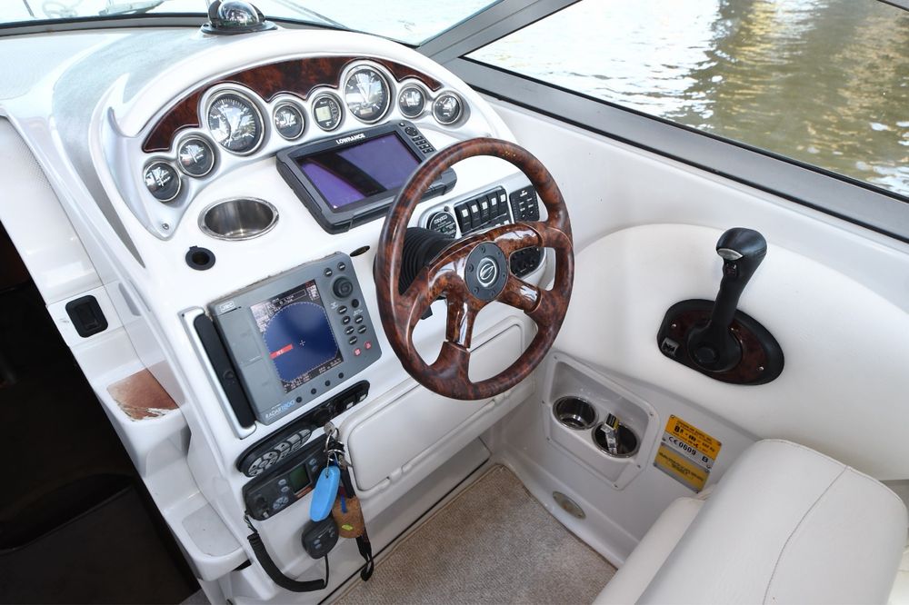 Crownline 270 5.7 350ps