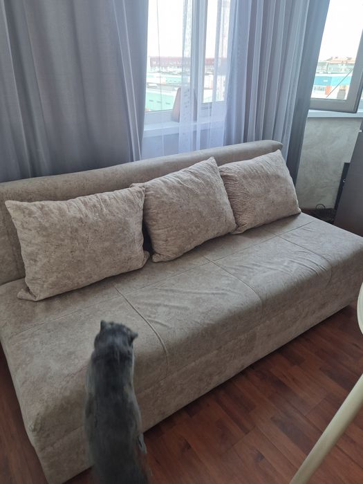 Диван продам дешево