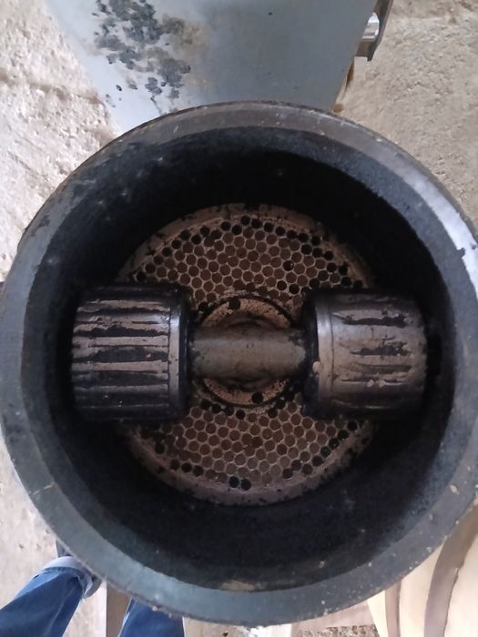 Presa peleti tifazica 15 kw