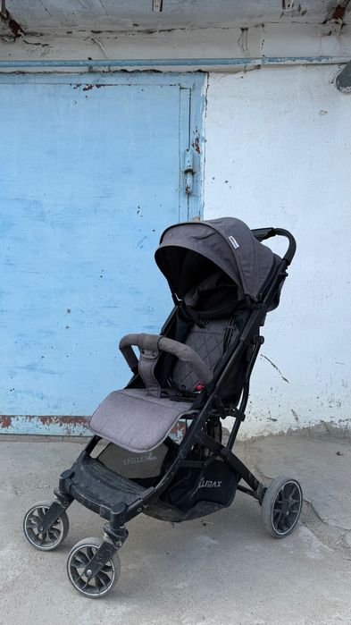 Продам коляску 5.000тг