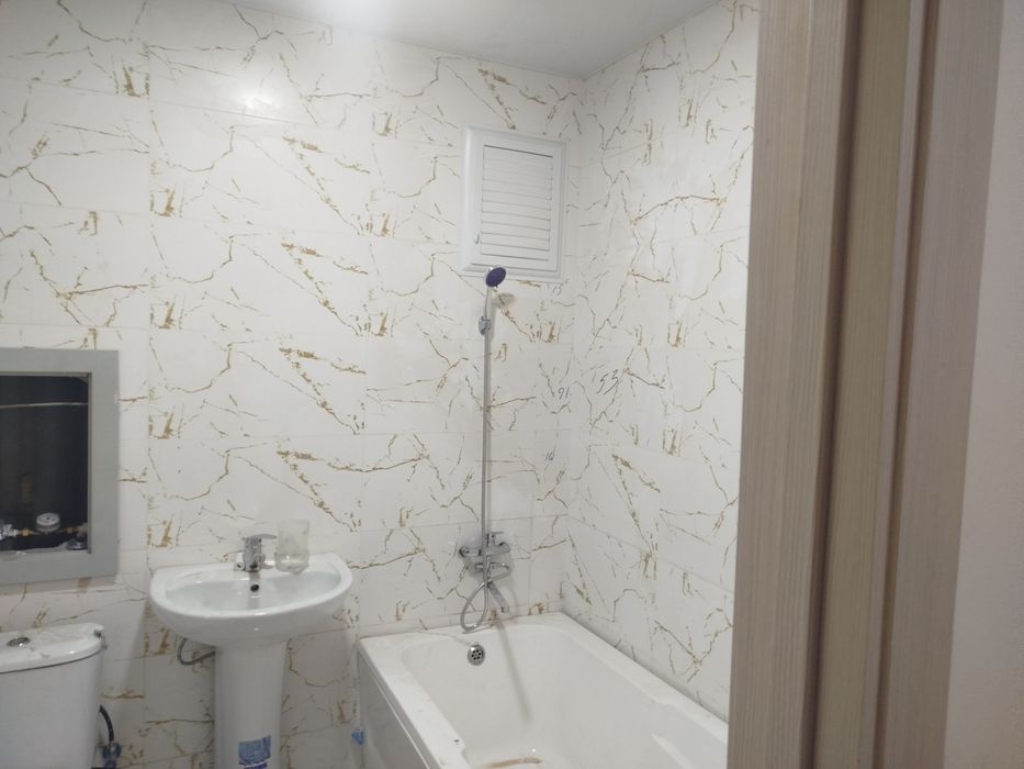 Sayhan cityda 2-etaj 2 xonalik uy ijaraga beriladi