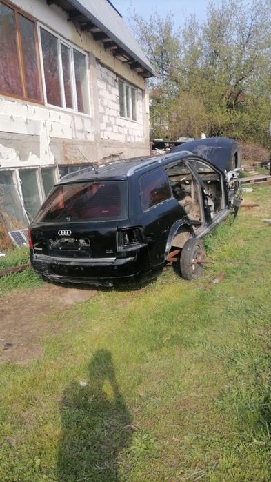 Продаю ауди а6 с5 алроуд по запчастям