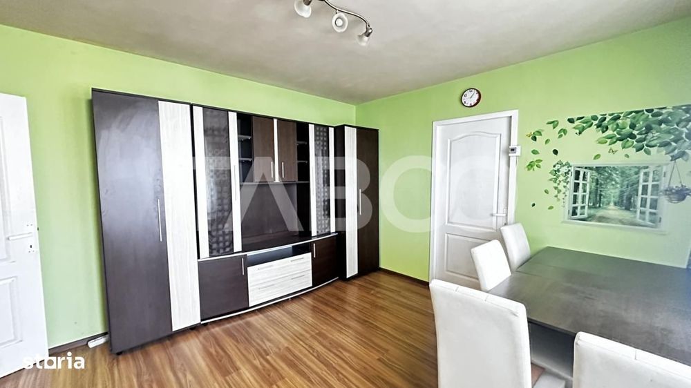 Apartament de vanzare 37 mp 2 camere balcon zona Mihai Viteazul Sibiu — fotografia 2