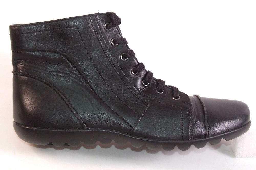 Ghete sport, piele naturala 100%, mas. 40, Made in Germany, NOI