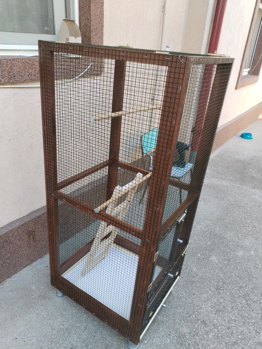 Cuști papagali mari