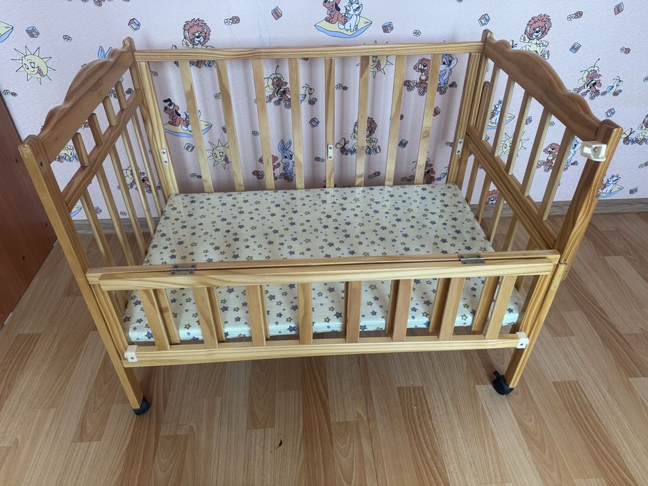 Продам детскую кровать