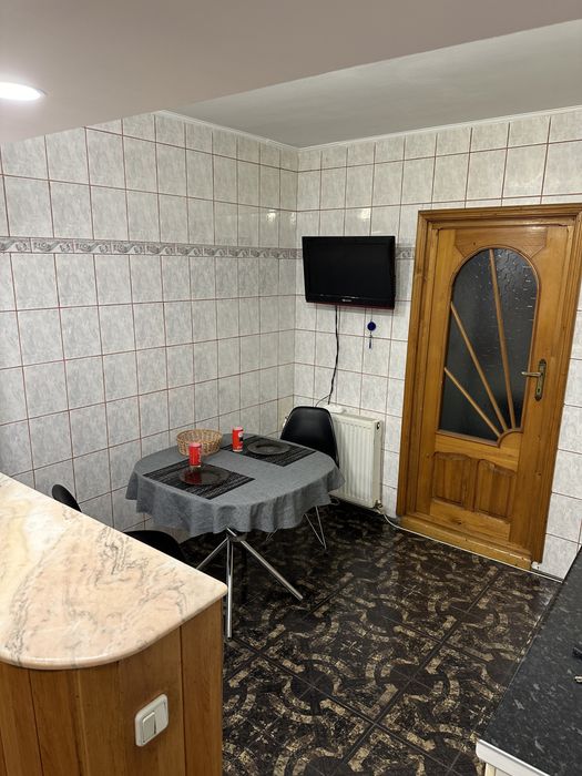 Apt 2 cam decomandat parter Tineretului