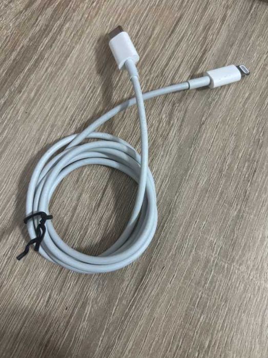 vand incarcator iphone lightning